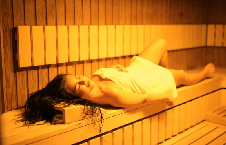 Bio-Sauna mit Licht-Therapie